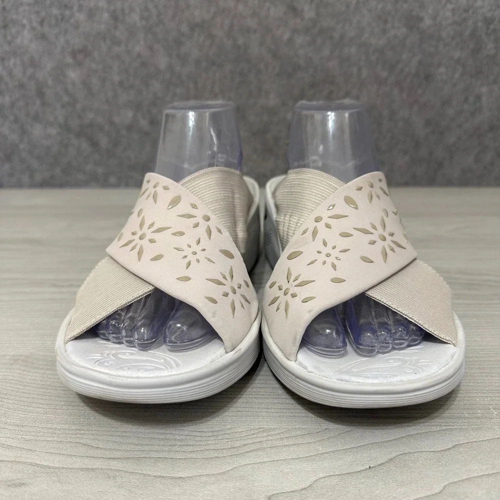 BZees Desire Slide Wedge Sandals Womens 11 Beige‎ Laser Crisscross Stretch
